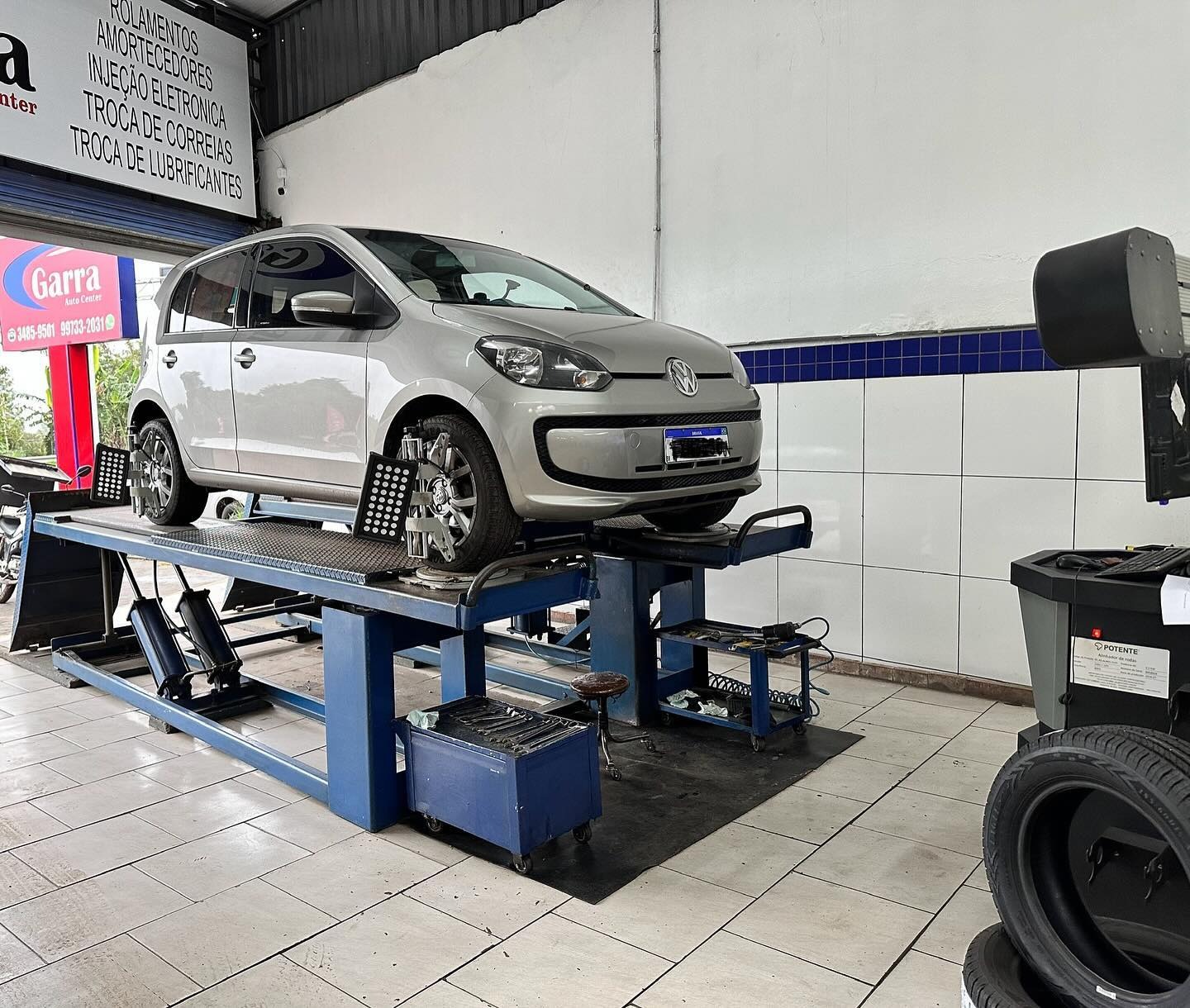Alinhamento e balanceamento de rodas na Garra Auto Center